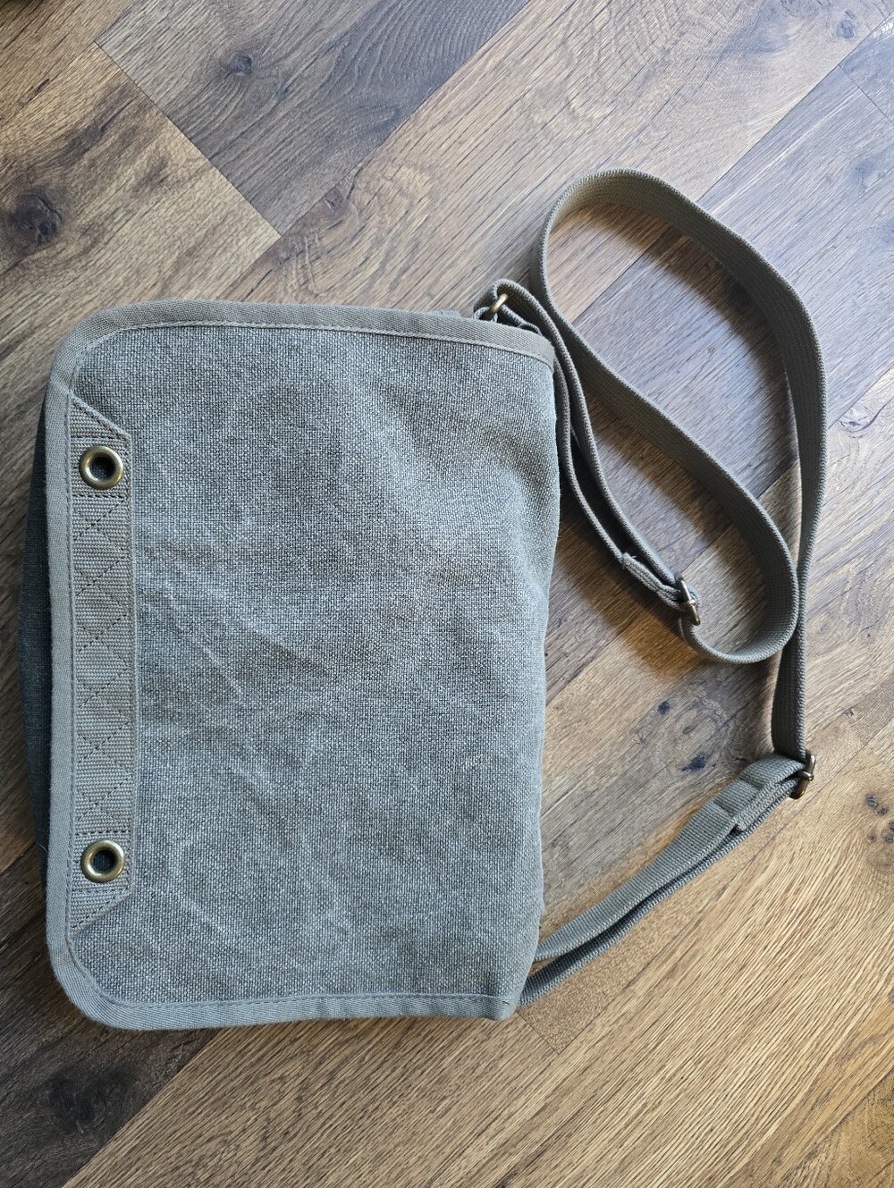 thinkTANK Photos Retrospective 7M Camera/Photography Canvas Messenger Bag